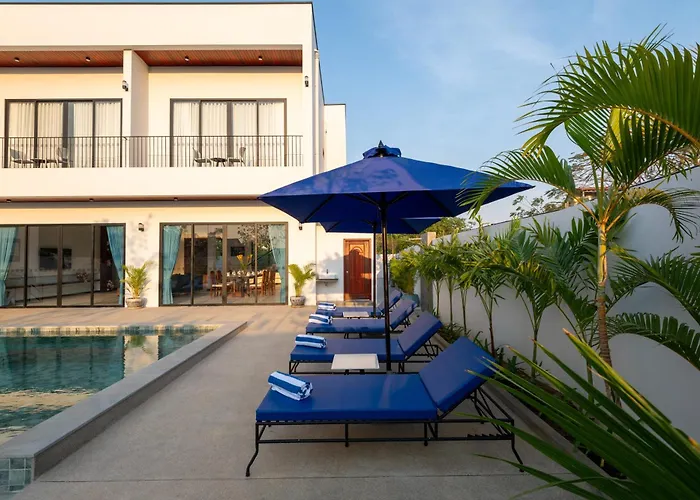 Blanc Smith Private Villa *