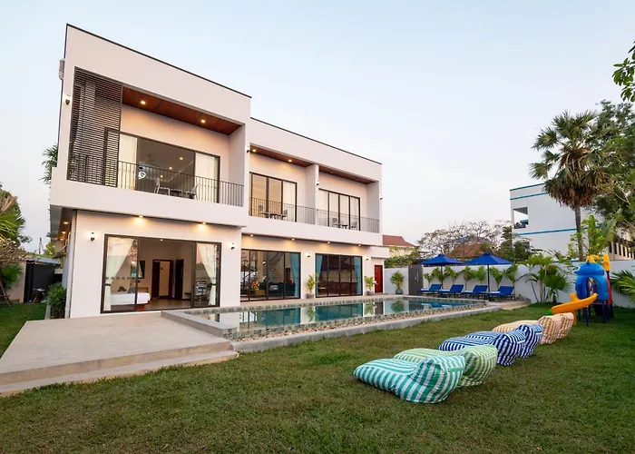 Blanc Smith Private Villa *