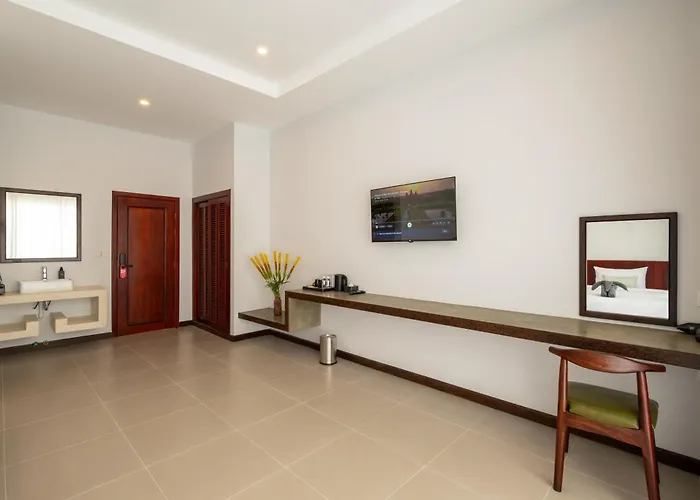 Blanc Smith Private Villa